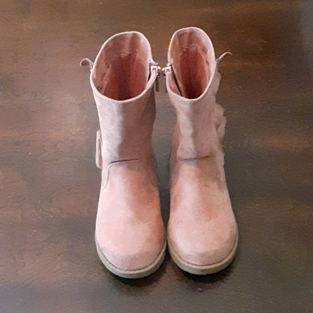 Kids boots